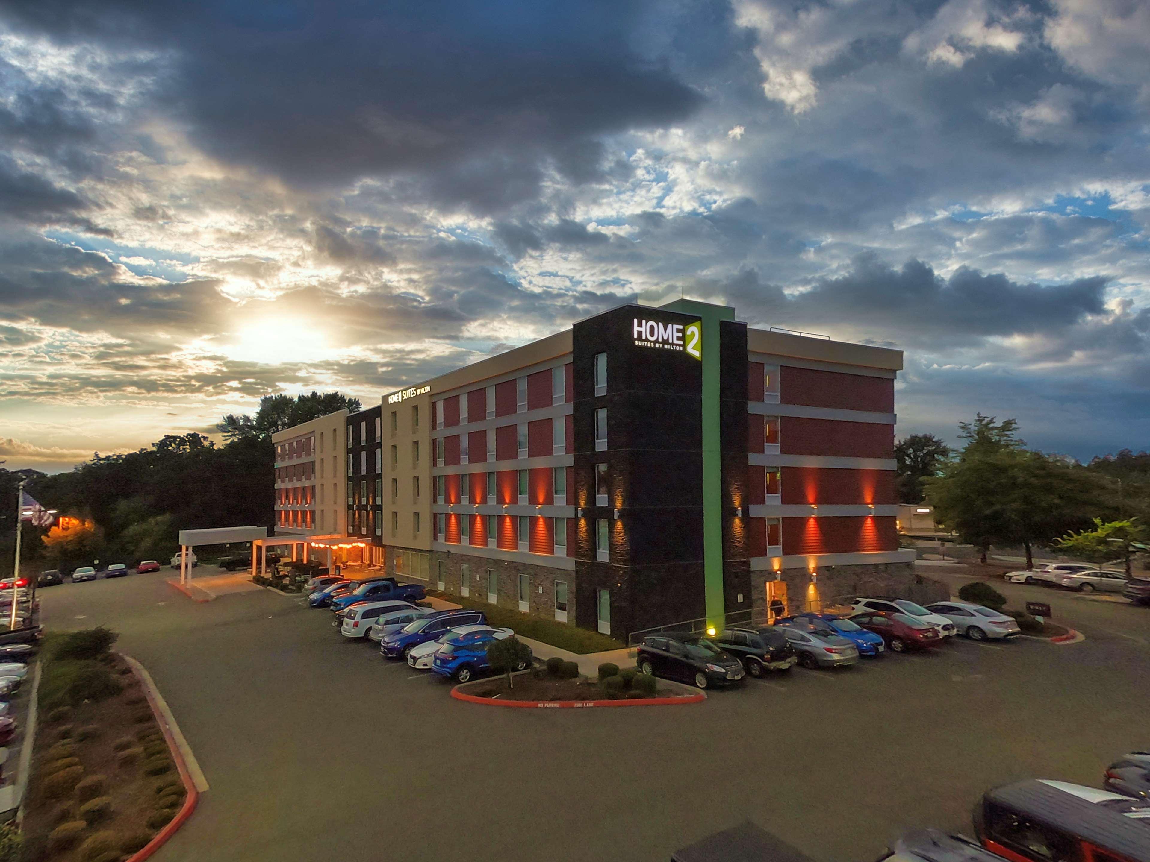 Home2 Suites By Hilton Dupont Exteriör bild